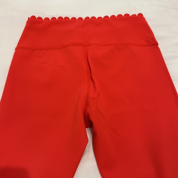 IVL Collective scalloped red leggings (10) and sports bra (8)set. No flaws - Picture 6 of 13
